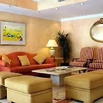 Formosa Park Aparthotel