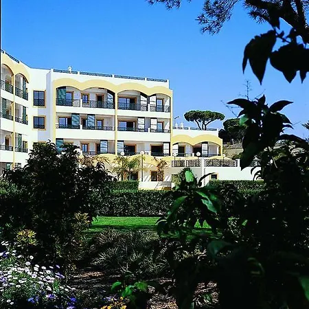 Formosa Park Apartahotel