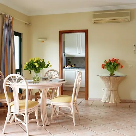 Formosa Park Apartahotel 4*