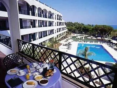 Formosa Park 4*